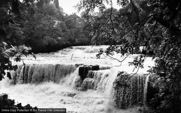 Photo of Aysgarth, Middle Falls c.1960