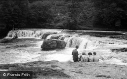 Upper Falls c.1955, Aysgarth