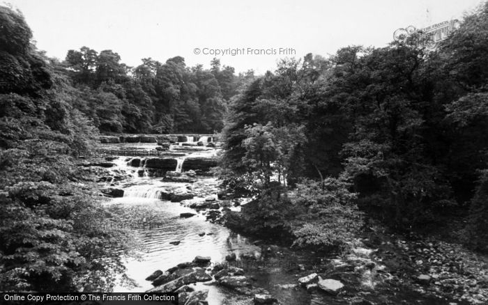 Photo of Aysgarth, Upper Falls c.1955