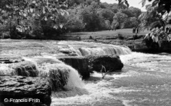Upper Falls c.1960, Aysgarth