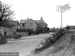 Village From West c.1935, Aysgarth
