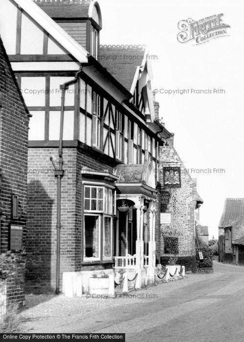 Photo of Bacton, The King's Arms c.1955