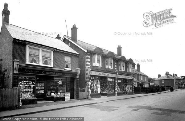 Photo of Bagshot, High Street 1925