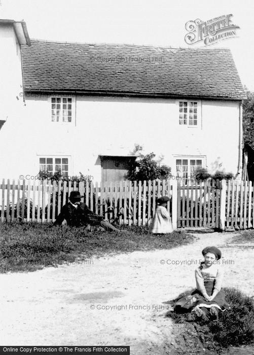 Photo of Bagshot, Locals At Windle Brook 1903