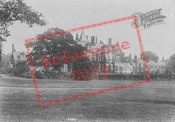 Park 1907, Bagshot