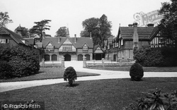 Park 1927, Bagshot