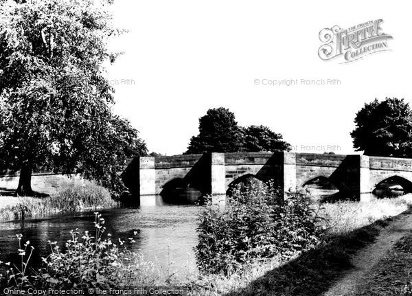 Photo of Bakewell, River Wye And Bridge c.1955