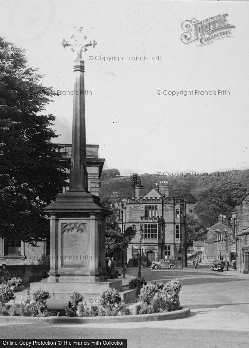 Photo of Bakewell, War Memorial In The Square c.1935