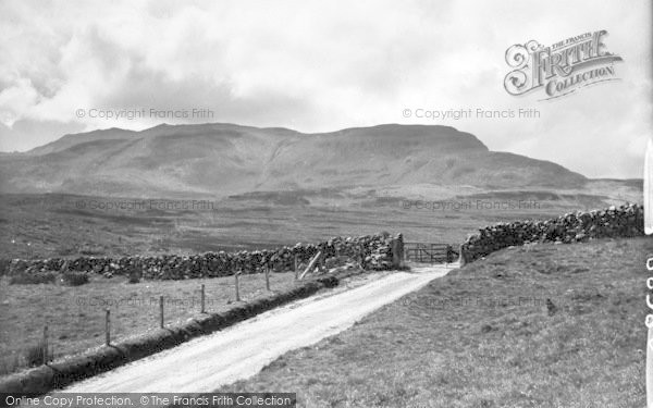 Photo of Bala, Arenog Mountains And Migneint Road 1940