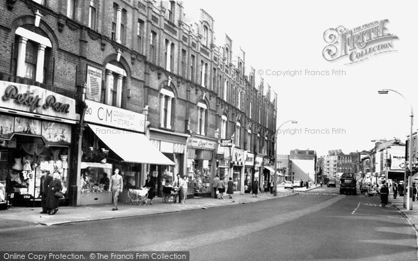 Photo of Balham, High Road c.1965