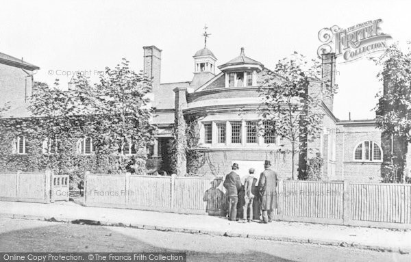 Photo of Balham, Public Library, Ramsden Road c.1905