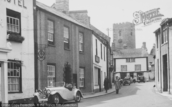 Photo of Bampton, Fore Street c.1950