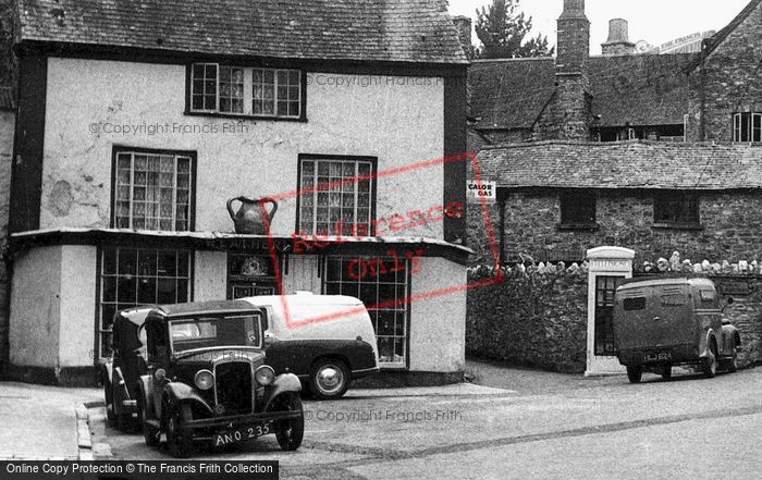 Photo of Bampton, Newton Square c.1955