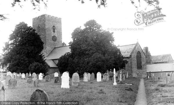 Photo of Bampton, St Michael's Church c1950