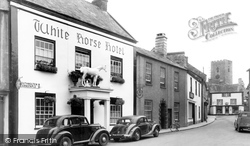 White Horse Hotel c.1950, Bampton