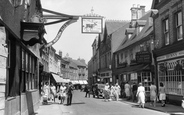 Parson's Street, Ye Olde Reindeer And Original Cake Shop c.1955, Banbury
