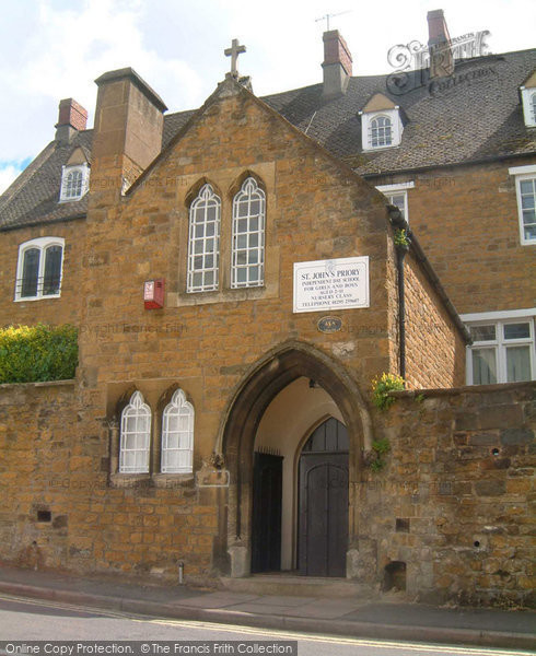 Photo of Banbury, St John's Priory School 2004