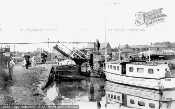Photo of Banbury, the Canal c1965