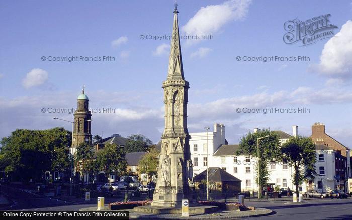Photo of Banbury, The Cross 1998