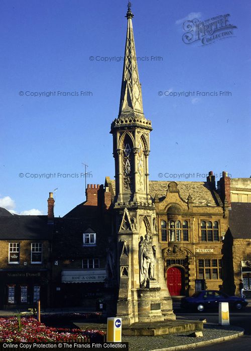 Photo of Banbury, The Cross 1998