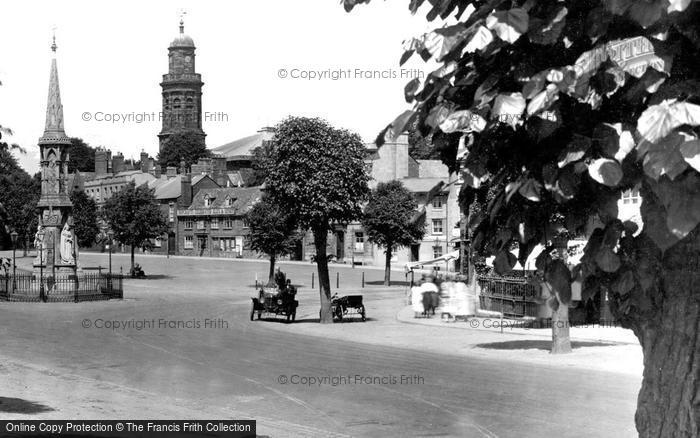 Photo of Banbury, The Cross And South Bar 1921