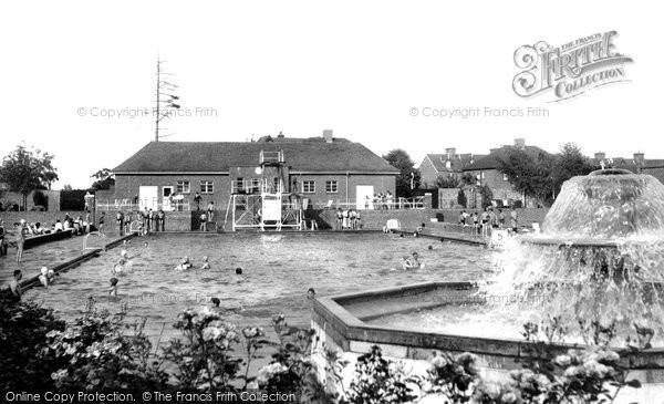 Photo of Banbury, The Swimming Pool c.1955