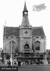 The Town Hall  c.1955, Banbury