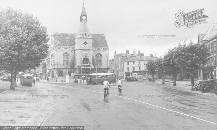 Photo of Banbury, Town Hall From Bridge Street c.1955