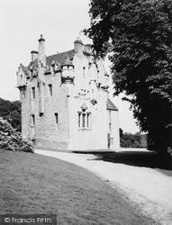Crathes Castle 1949, Banchory