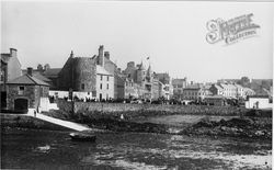 Front With Ruined Castle 1897, Bangor