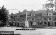 The Memorial c.1965, Banstead
