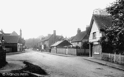 The Village 1903, Banstead