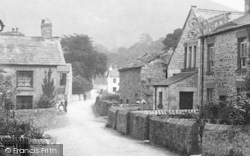 The Village 1901, Barbon