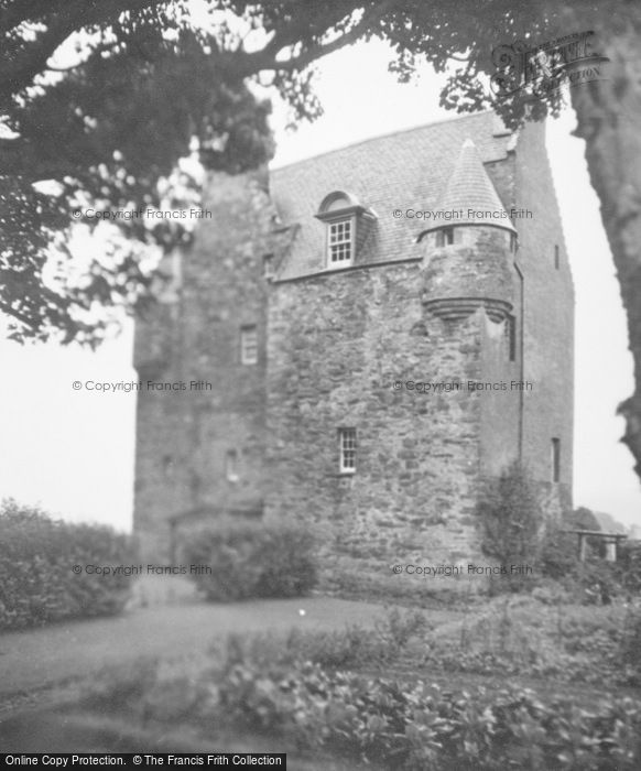 Barcaldine Castle photo