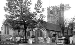 Barking, St Margaret's Church c1955