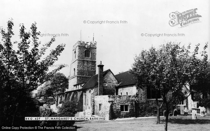 Photo of Barking, St Margaret's Church c.1960