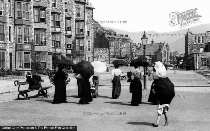Photo of Barmouth, Promenading 1908