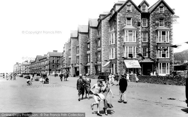 Photo of Barmouth, The Promenade 1933
