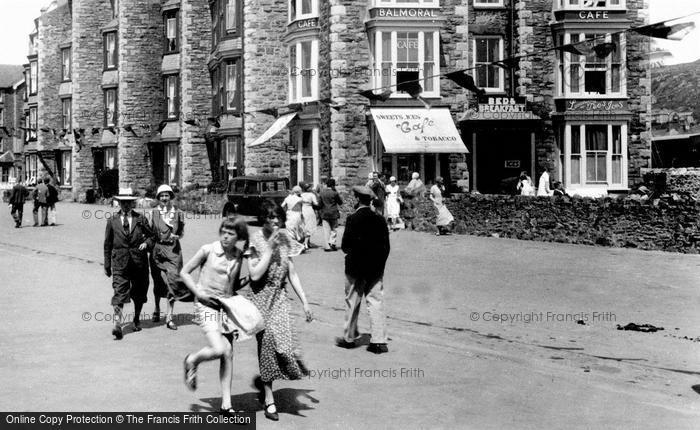 Photo of Barmouth, The Promenade And Balmoral Cafe 1933