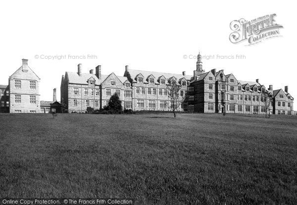 Photo of Barnard Castle, County School 1892