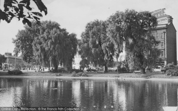 Photo of Barnes, The Pond c.1960