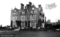 1922, Barningham Hall