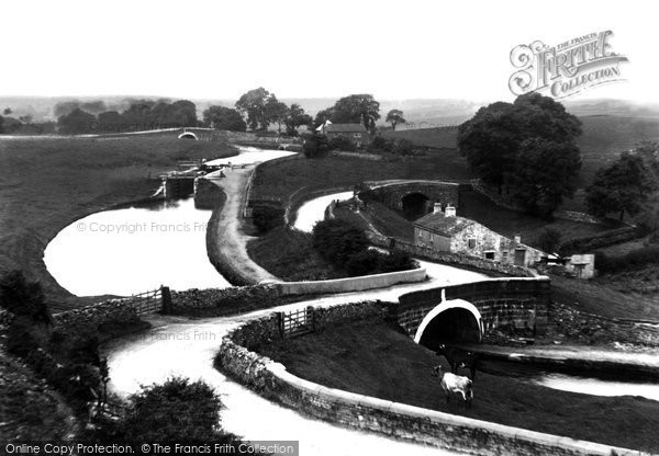 Photo of Barnoldswick, The Locks c.1950