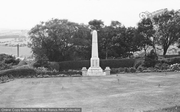 Photo of Barnoldswick, War Memorial c.1955