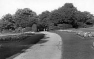 Locke Park c.1955, Barnsley