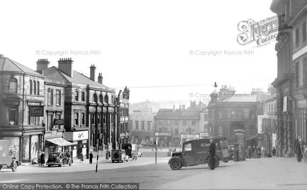 Photo of Barnsley, Market Hill 1948