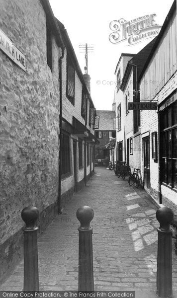 Photo of Barnstaple, Church Lane c.1960