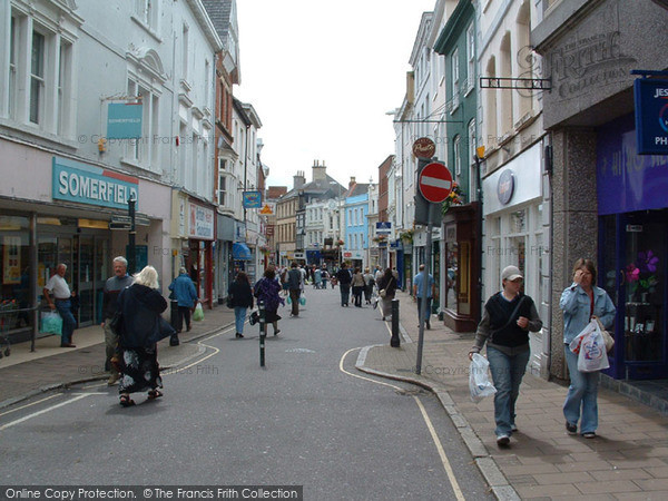 Photo of Barnstaple, High Street 2004