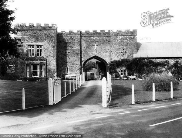 Photo of Barnstaple, Ivy Lodge c.1965