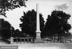 Rock Park Obelisk 1899, Barnstaple